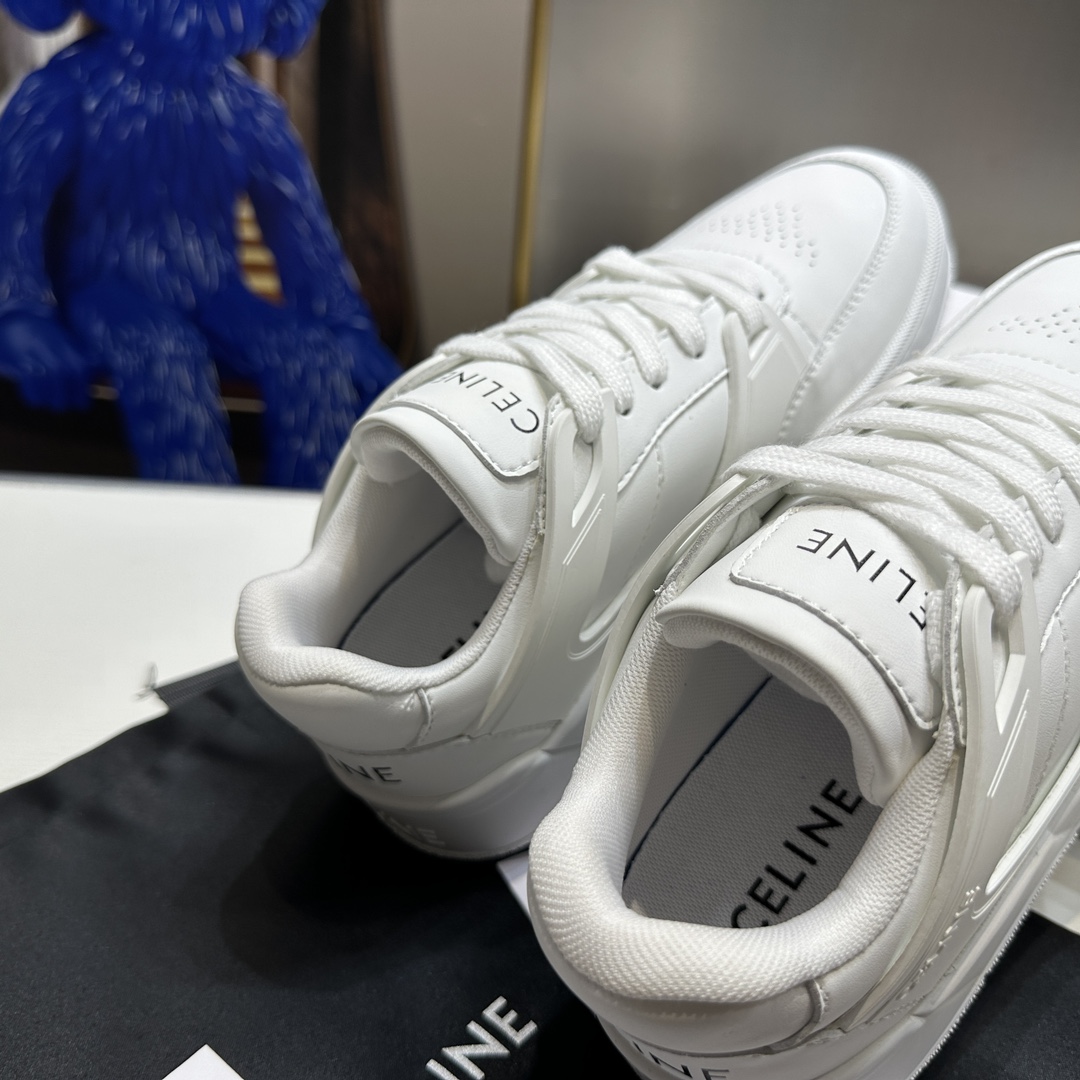 Women's high heels